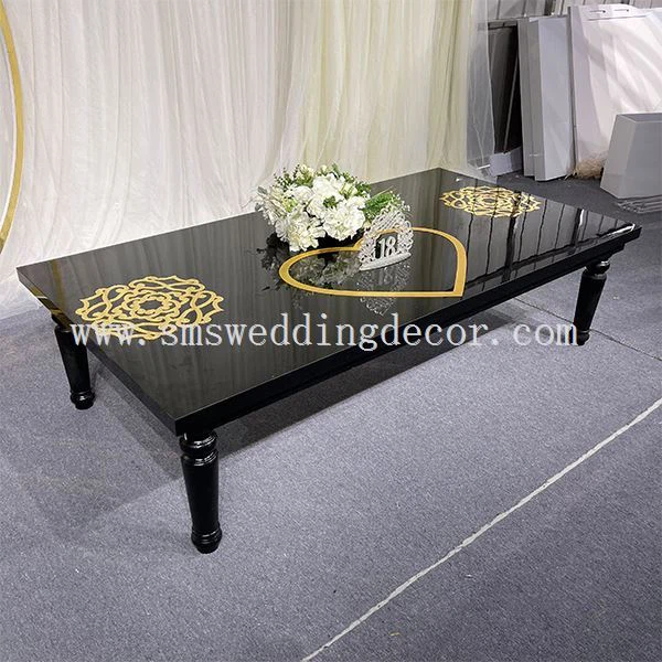 long table banquet