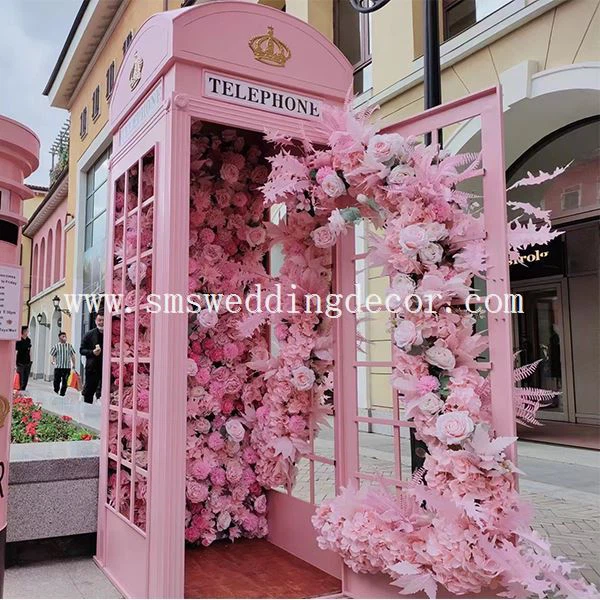 pink phone box